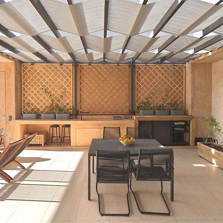 Sea View Garden Suites 피레아스 외부 사진