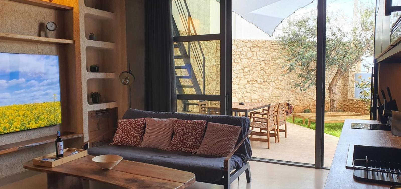 Sea View Garden Suites 피레아스 외부 사진