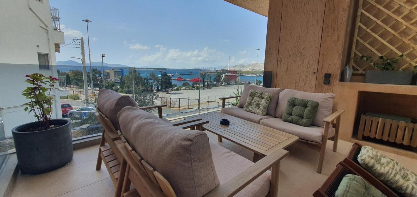 Sea View Garden Suites 피레아스 외부 사진